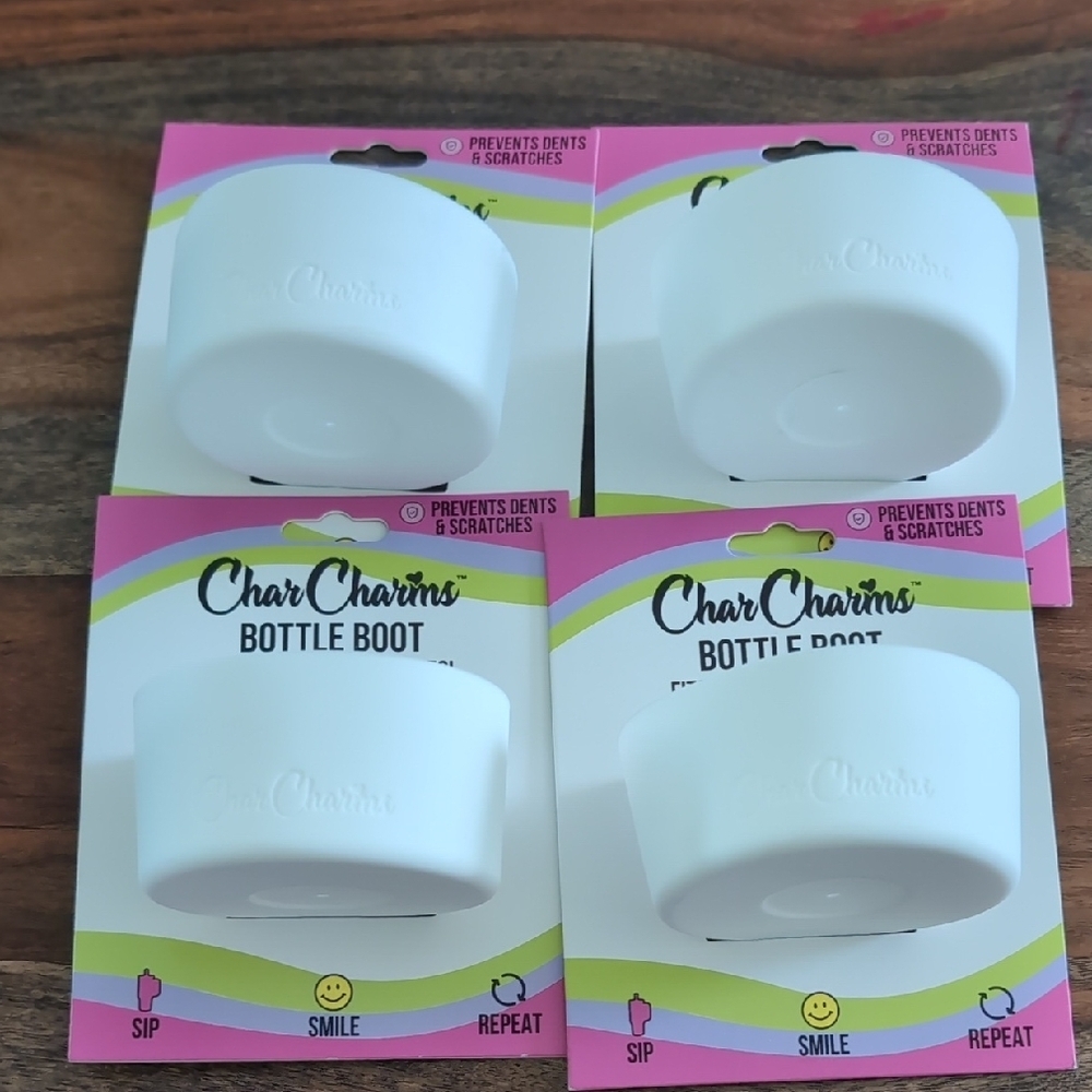 4 Char Charms Bottle Boot White